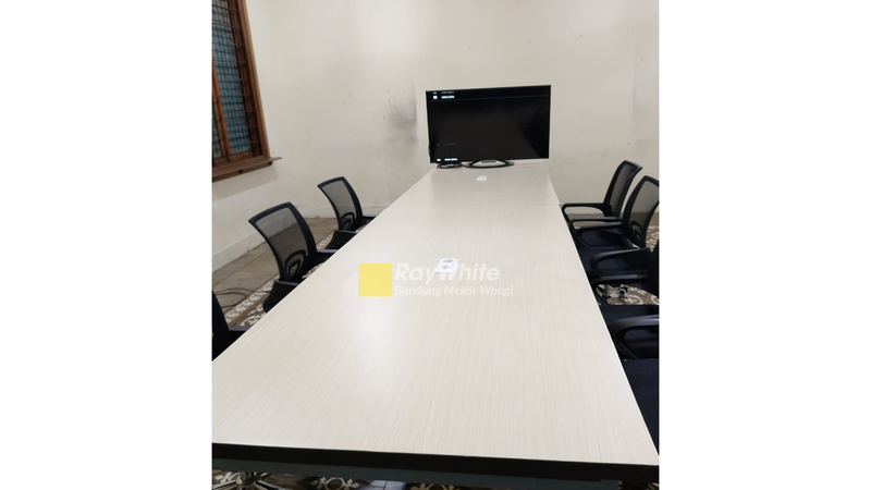 Ruang Usaha Strategis Mainroad Dago