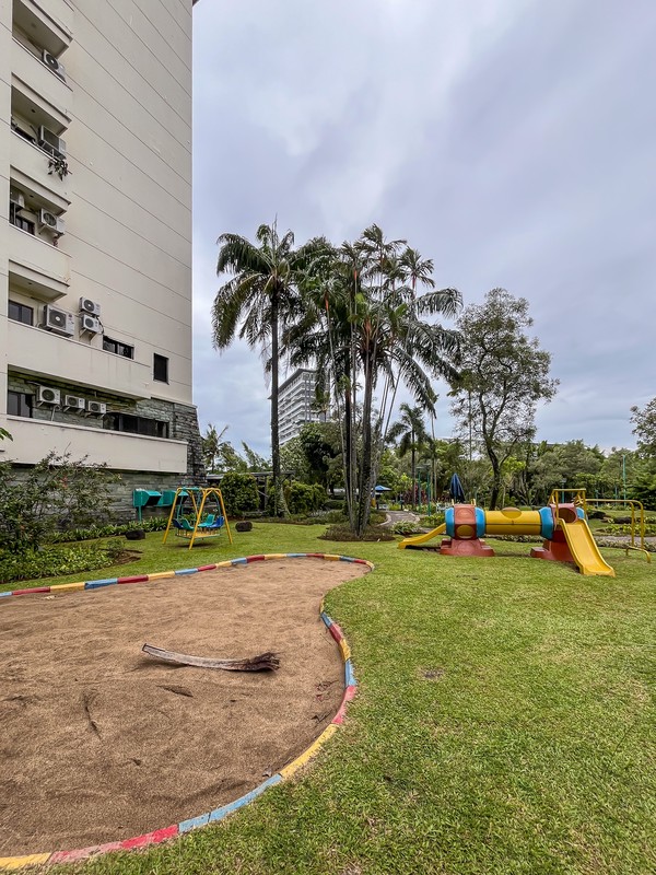 Rumah Modern Ada Rooftop di @Kemang, Jaksel