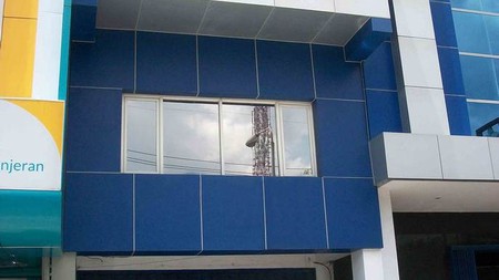 Ruko di Babatan Pantai Surabaya Timur, 2 Lantai, Renov, Siap Pakai... DISEWAKAN JUGA !!!  - JK -