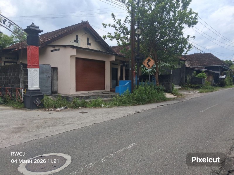 Dijual Rumah + Toko Strategis di Jl. Mrisi, Kasihan, Bantul  Cocok Untuk Usaha & Hunian