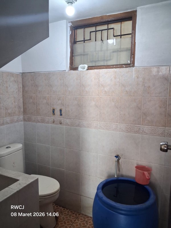 Disewakan Ruko Strategis 2 Lantai Dekat Dengan SCH, Luas & Siap Pakai, Sinduadi, Mlati, Sleman 