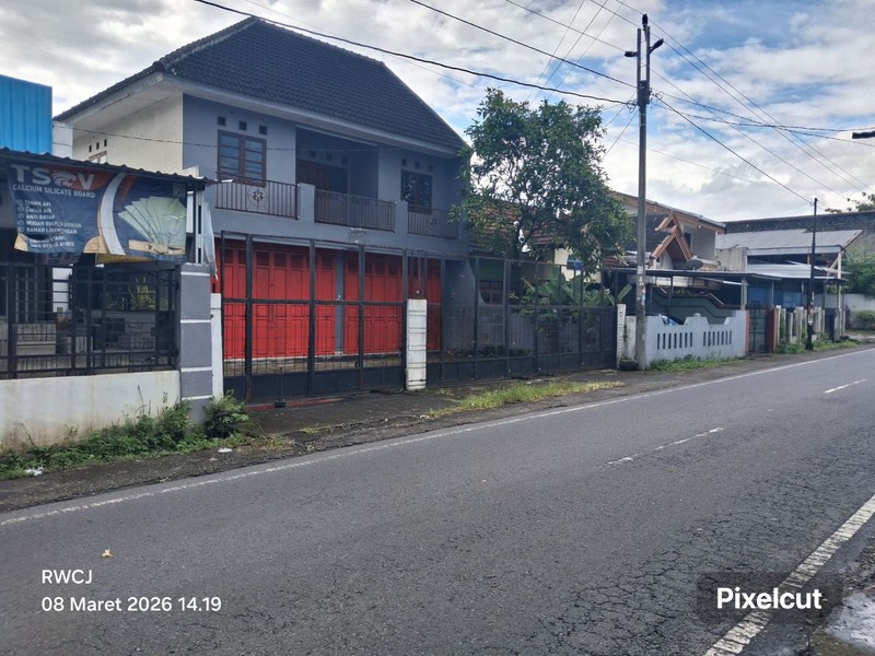 Disewakan Ruko Strategis 2 Lantai Dekat Dengan SCH, Luas & Siap Pakai, Sinduadi, Mlati, Sleman 