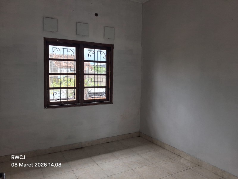 Disewakan Ruko Strategis 2 Lantai Dekat Dengan SCH, Luas & Siap Pakai, Sinduadi, Mlati, Sleman 