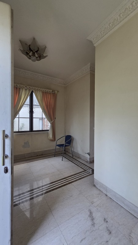 Rumah siap huni cluster exclusive di Legenda Wisata