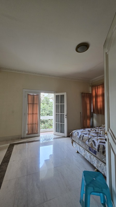 Rumah siap huni cluster exclusive di Legenda Wisata