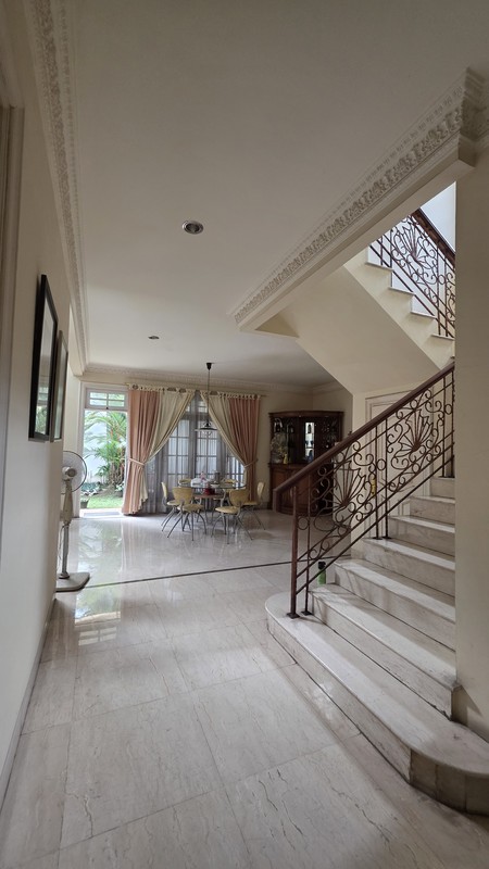 Rumah siap huni cluster exclusive di Legenda Wisata