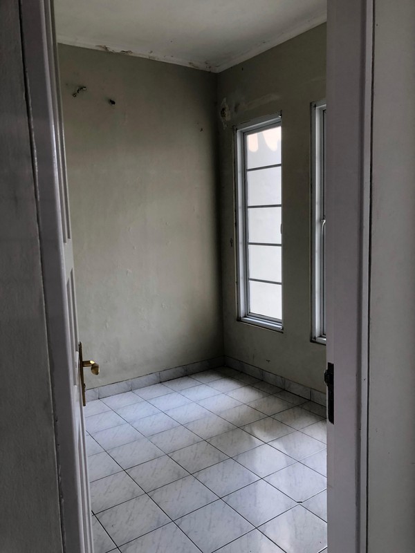 Rumah siap huni di Legenda Wisata