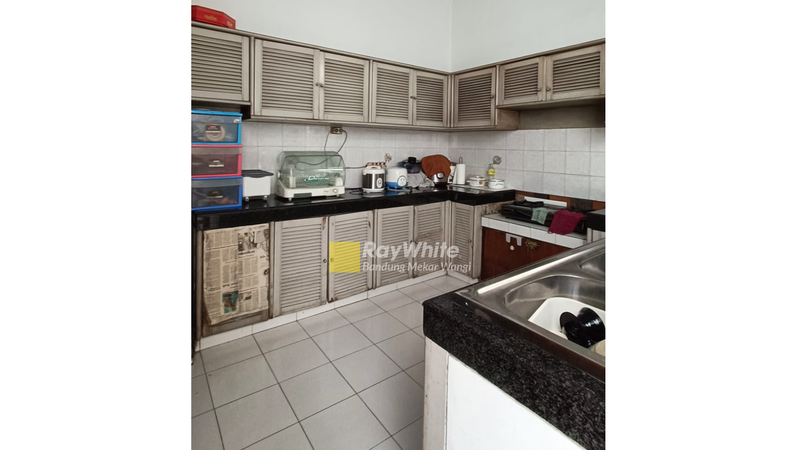 Rumah Menawan Bisa Untuk usaha 