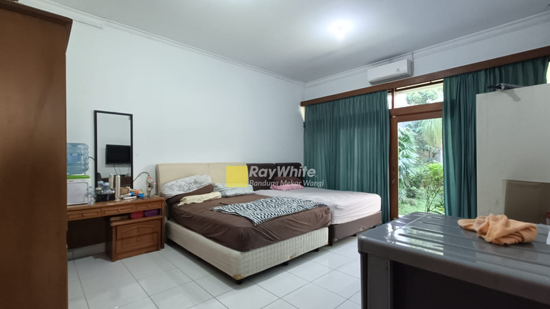 Rumah Menawan Bisa Untuk usaha 