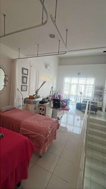 Dijual Ruko 2 Lantai Siap Pakai Lokasi Strategis Dan Ramai @BSD