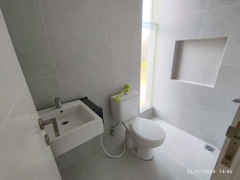 Dijual rumah northwest Citraland Surabaya Barat 