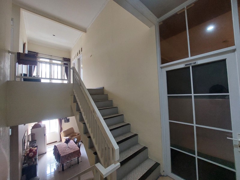 Rumah Siap Huni dengan Hunian Nyaman dan Asri @Bintaro