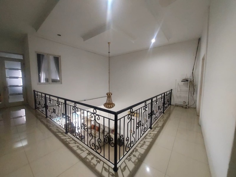Disewakan Rumah Nyaman dan Aman di Vila Cinere Mas.