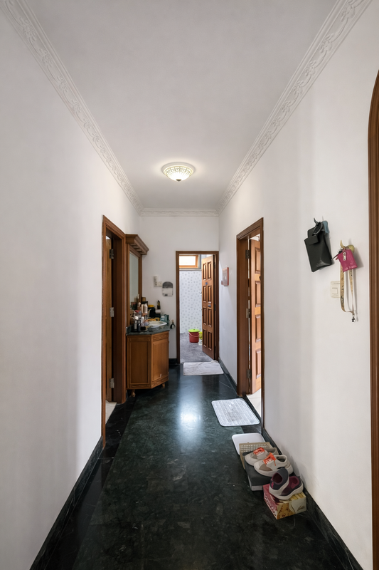 Rumah Hunian Luas & Strategis di Tanjung Barat Jakarta Selatan