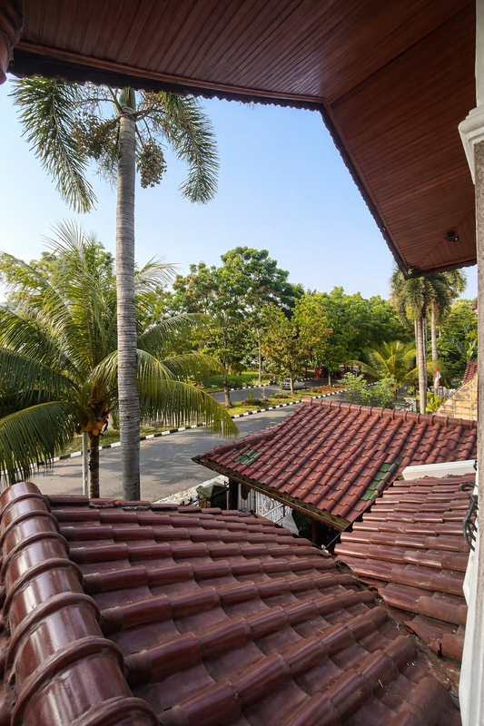 Rumah Hunian Luas & Strategis di Tanjung Barat Jakarta Selatan