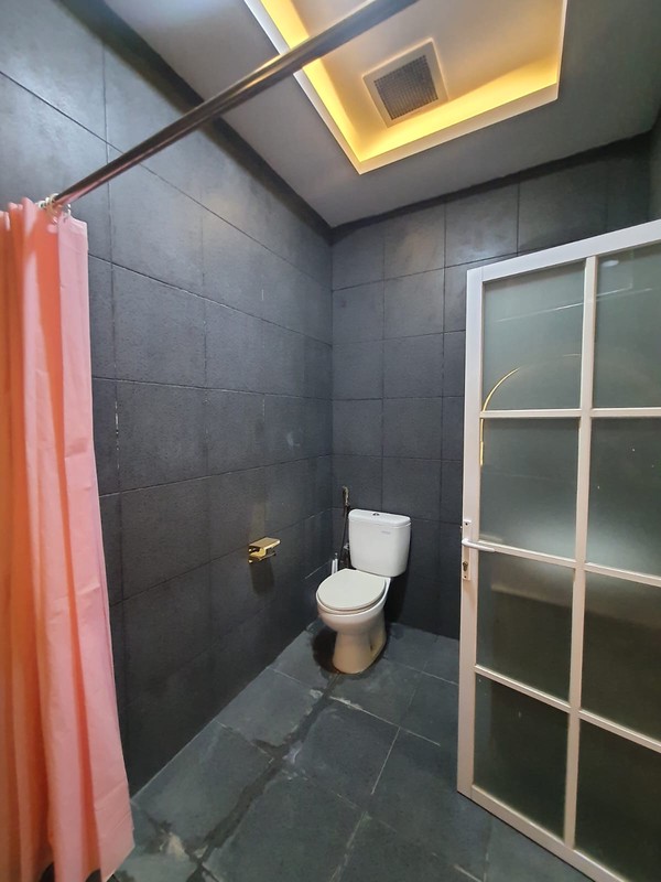 Jual Rumah 2 Lantai Taman Puspa Raya Citraland Surabaya Barat