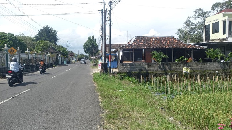 Dijual Tanah Sawah Strategis 500 Meter dari Kampus Mercu Buana Peluang Emas untuk Ruang Usaha & Kost, Argomulyo, Sedayu, Bantul