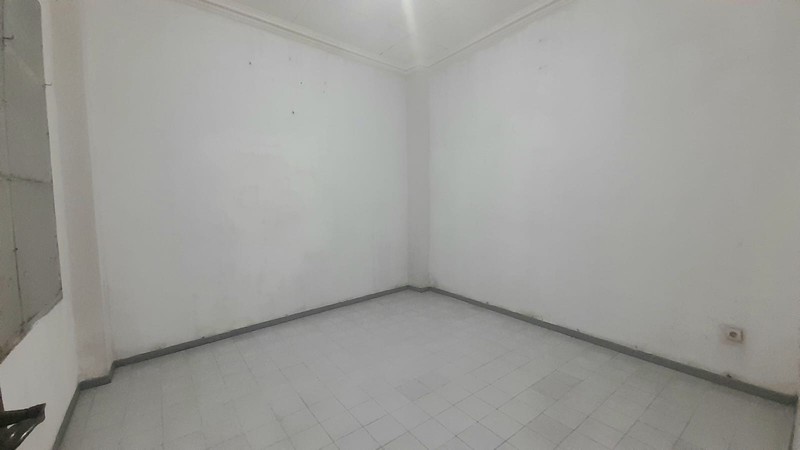 Ruko Disewakan di Jalan Magelang - Lokasi Ramai & Strategis untuk Usaha