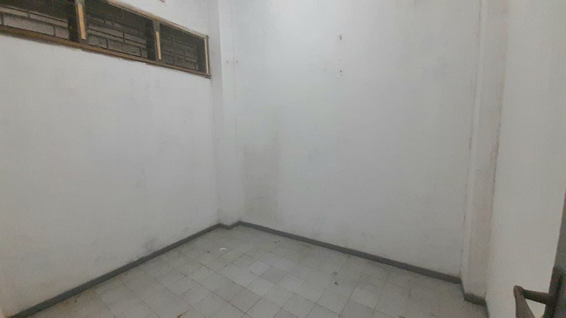 Ruko Disewakan di Jalan Magelang - Lokasi Ramai & Strategis untuk Usaha