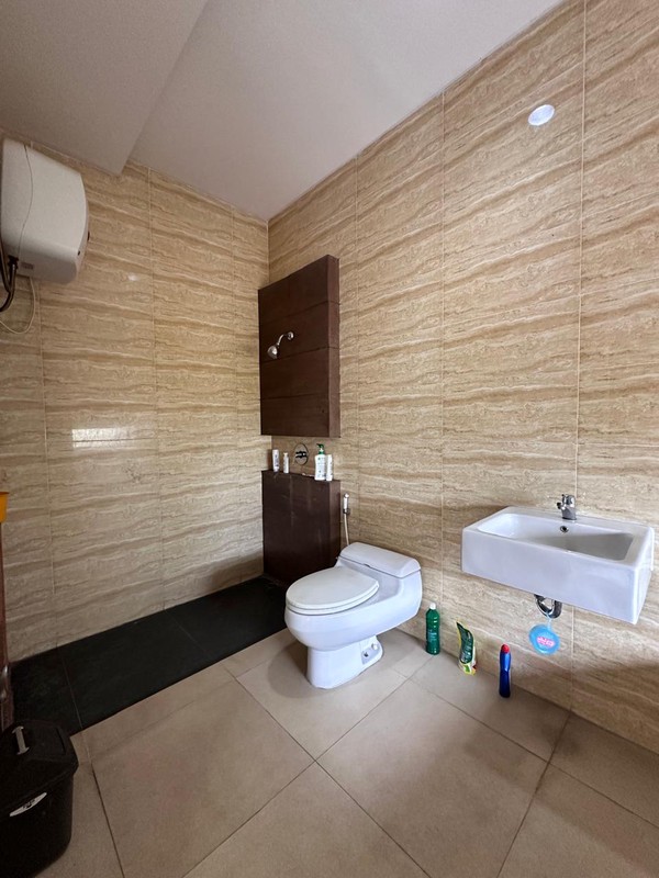 Dijual Rumah 2 Lantai+ Basement Rancamaya , Bogor