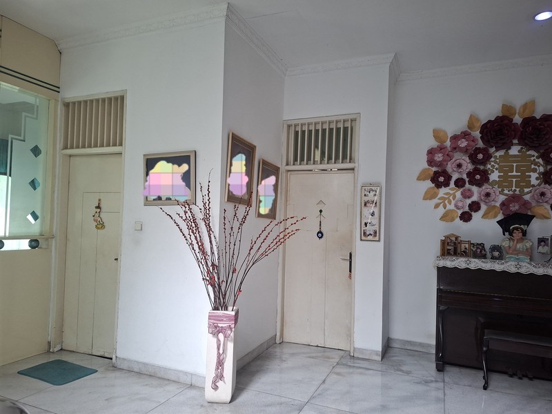 Jual Rumah Puri Indah Jakarta Barat