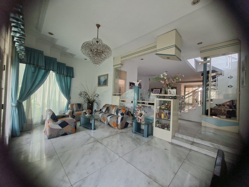 Jual Rumah Puri Indah Jakarta Barat