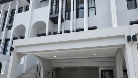 Rumah Modern di Greenwich Park Cluster Aether BSD City