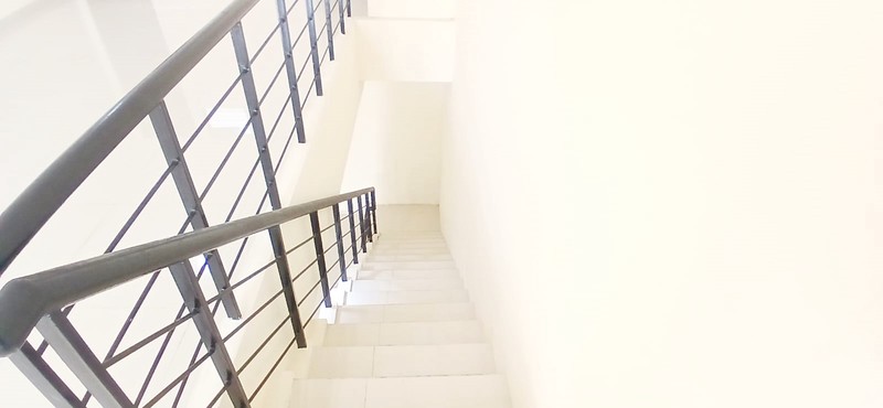 min. 1 th ruko strategis siap huni golden boulevard blok s bsd city serpong tangerang banten