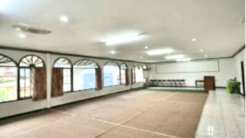 Dijual Villa 14 Kamar di Cimacan Cianjur