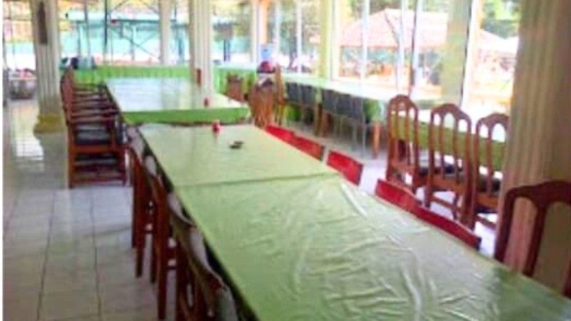 Dijual Villa 14 Kamar di Cimacan Cianjur