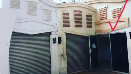 Kios Strategis Palais de Paris Deltamas - Harga Terjangkau!