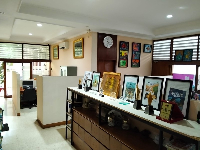 DIJUAL   Murah Rumah Dekat Rumah Sakit Persahabatan Rawamangun