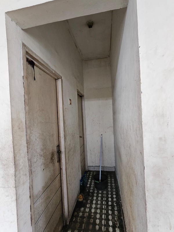 DIJUAL   Murah Ruko Gandeng lokasi Strategis Pinggir Jalan Pasar  Minggu