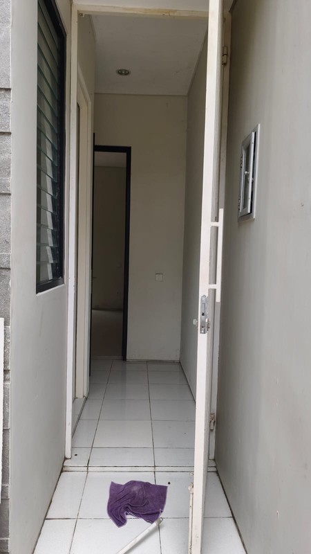 Jual Rumah 2 Lantai Northwest Lake Citraland Surabaya Barat