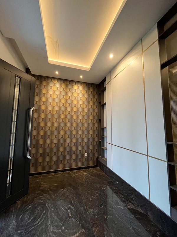 Jual Rumah 4 Lantai North Emerald Mansion Citraland Surabaya Barat