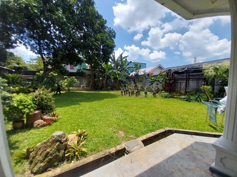 Rumah Lahan Luas Lokasi Premium di Pejaten Barat Harga NJOP