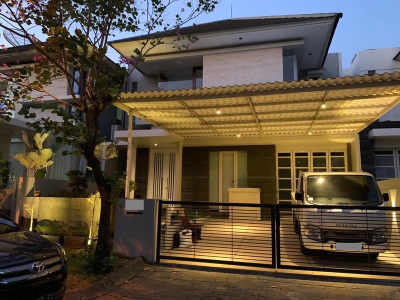 Jual Rumah 2 Lantai Graha Famili Surabaya Barat