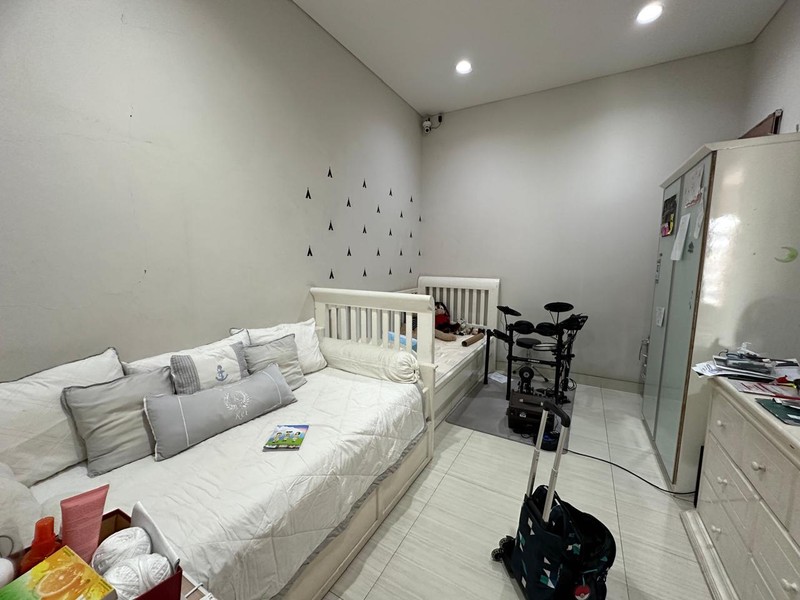 DIJUAL RUMAH PLUIT PUTRI