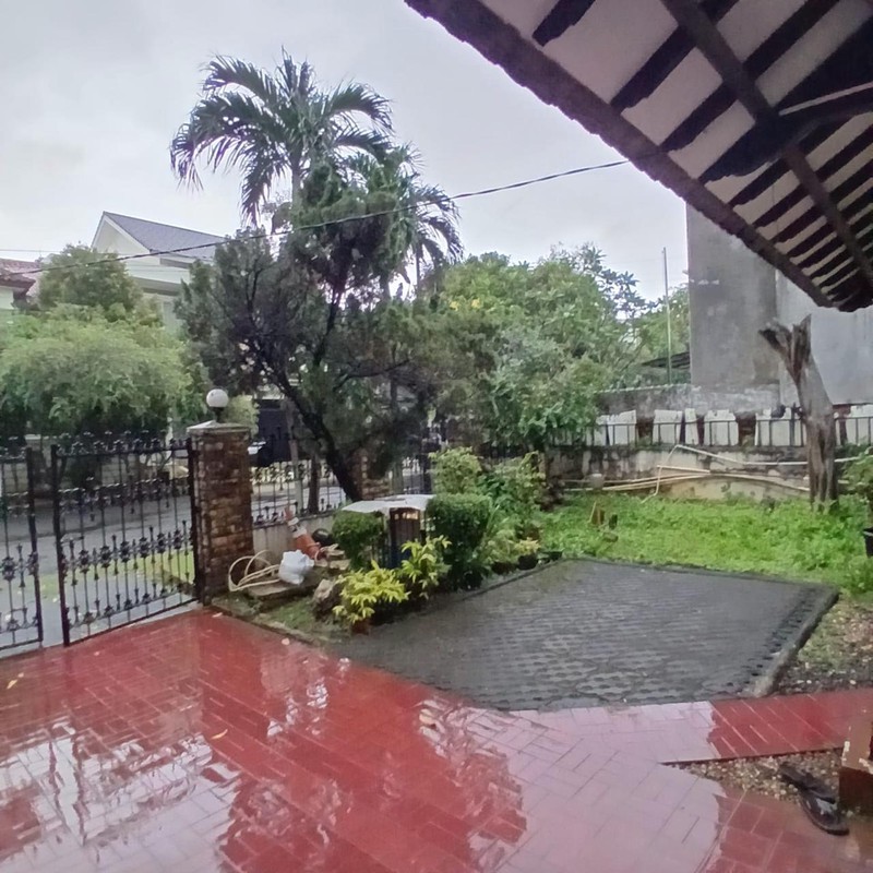 Dijual Rumah  Kompleks Liga Mas Indah  Pancoran, Jaksel.