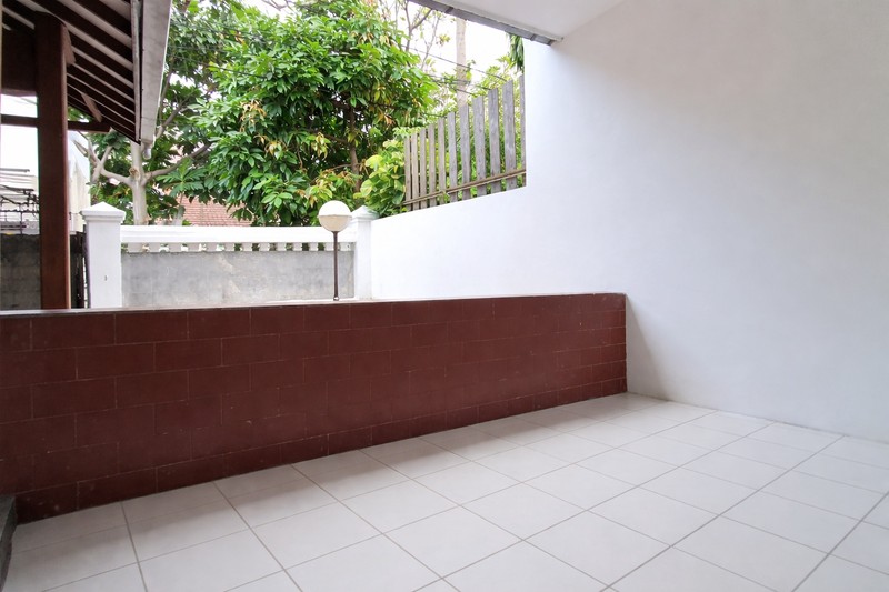 Rumah Sewa Rapi Siap Huni di Pelepah Hijau, Gading Pandawa, Kelapa Gading