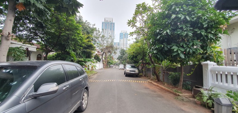 Rumah Sewa Rapi Siap Huni di Pelepah Hijau, Gading Pandawa, Kelapa Gading