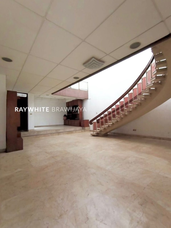 Rumah Tua Hitung Tanah Area Tomang Jakarta Barat