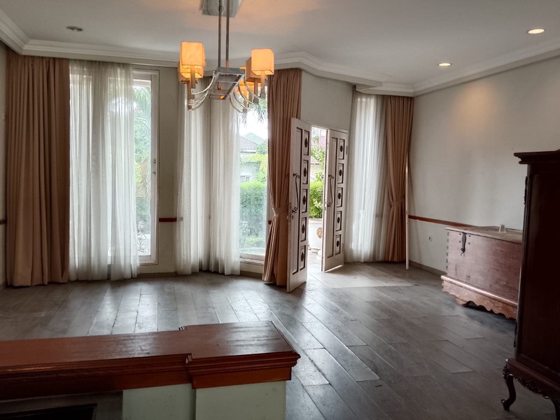 RUMAH BAGUS & LUAS DI PURI CINERE, CINERE DEPOK - DIJUAL CEPAT 