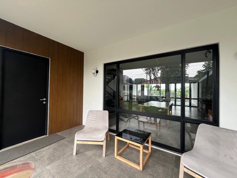 Rumah Scandinavian Sangat Asri dan Homey di Cipete