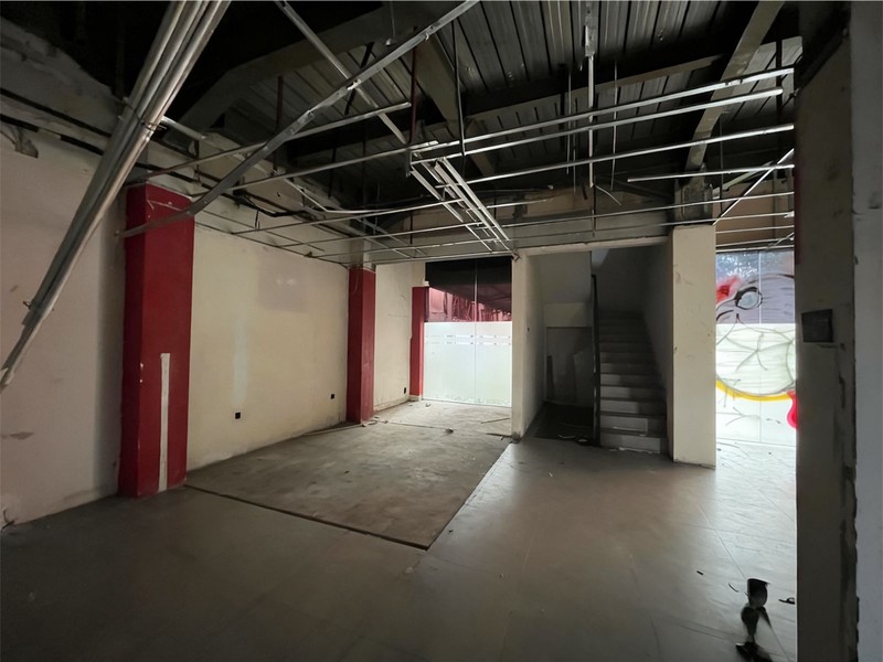  Dijual Mini Building Sangat Strategis di Jln. Raya Pasar Minggu