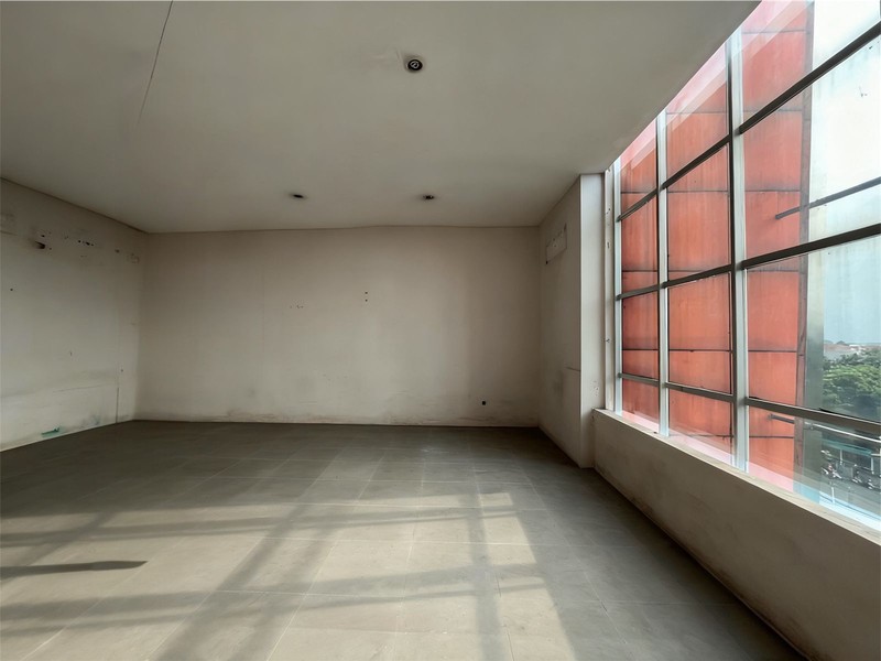  Dijual Mini Building Sangat Strategis di Jln. Raya Pasar Minggu