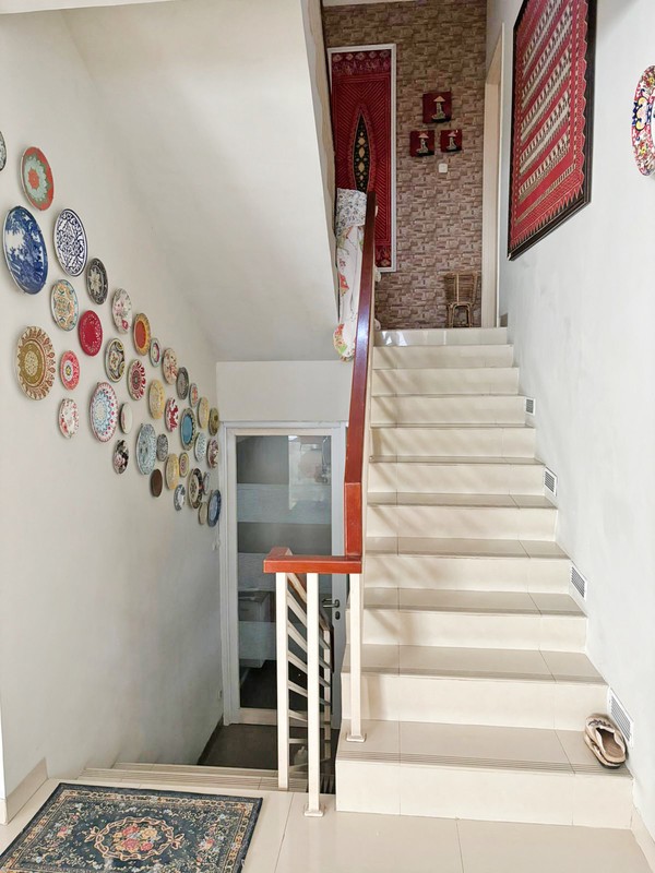 Rumah Hook di Kebayoran Residence Bintaro - Posisi Sudut Lebih Luas & Nyaman