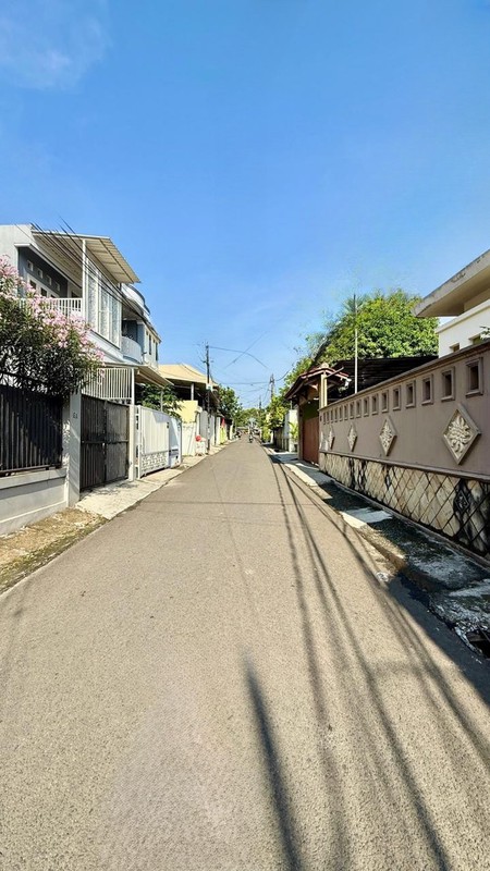 Rumah Nyaman Strategis di Pejaten Barat Jakarta Selatan