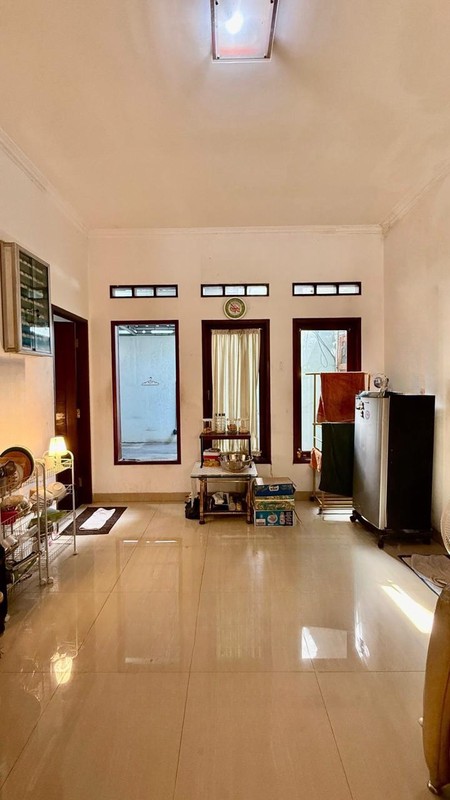 Rumah Nyaman Strategis di Pejaten Barat Jakarta Selatan