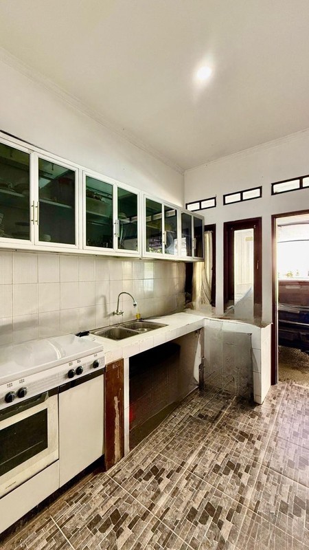 Rumah Nyaman Strategis di Pejaten Barat Jakarta Selatan